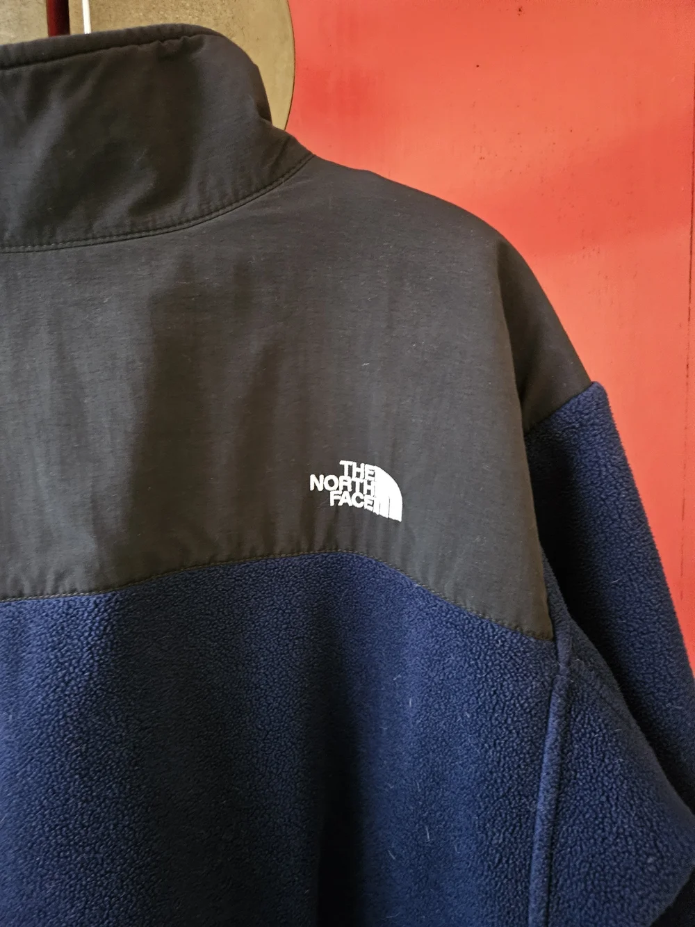 The North Face Men’s Navy Blue Polartec Fleece Jacket